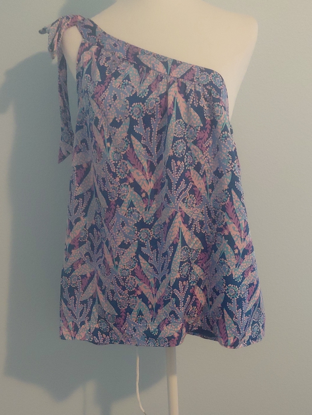 Lilly Pulitzer One-Shoulder Navy Pink Floral Print Top